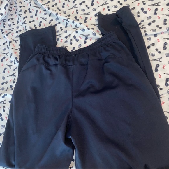 Champion joggers - Picture 4 of 5